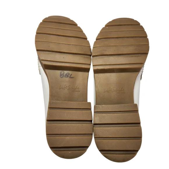 Life Stride Cream Oxford Loafers with Brown Sole Size 7 - Picture 9 of 10